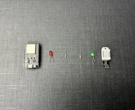 Temperature monitoring with DHT22 and LEDs